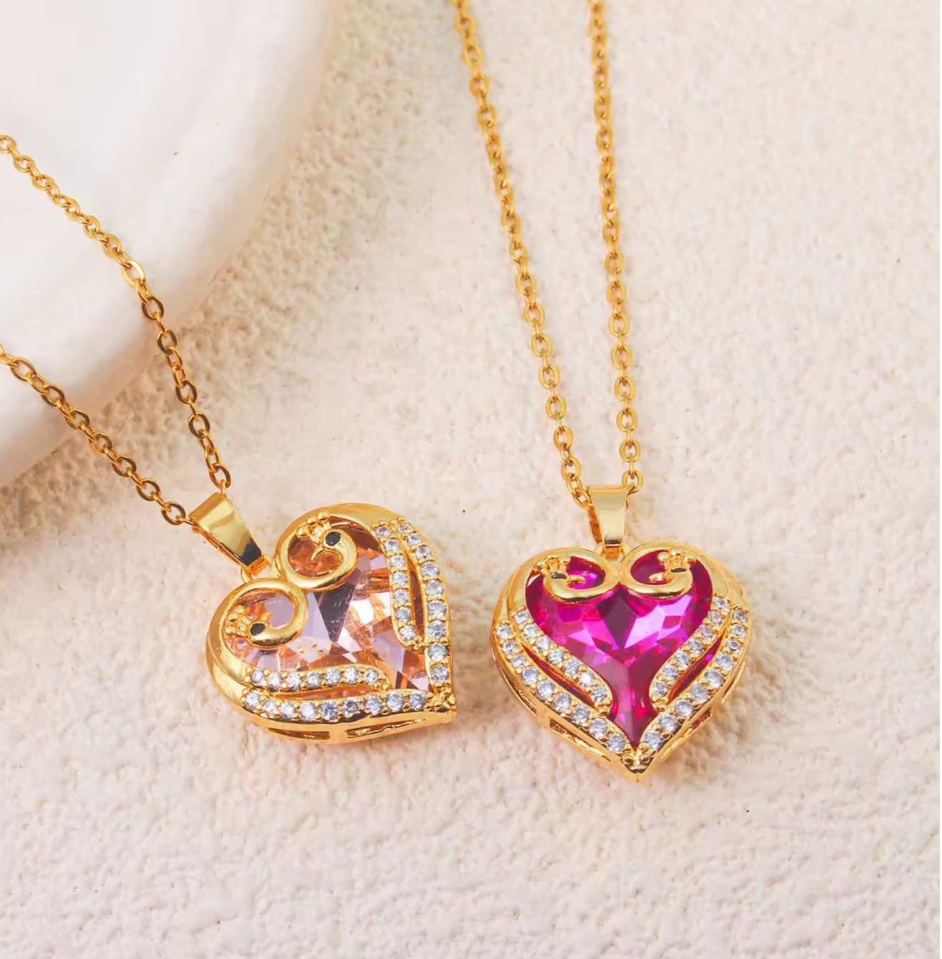 Fashion Luxury Brass Copper Elegant Shining Love Heart Colorful Zircon Crystal Pendant Necklace for Women