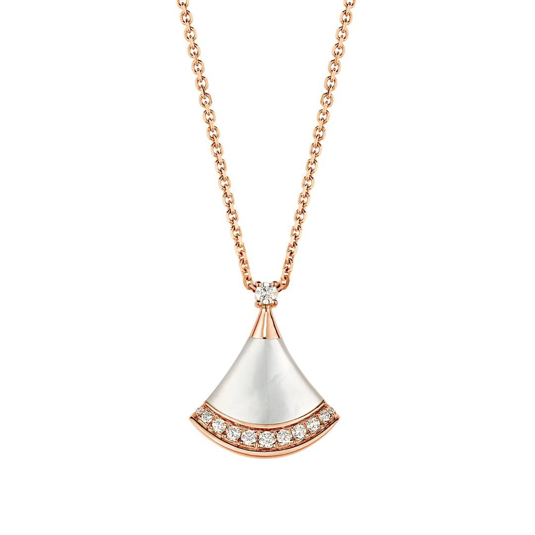 Elegant Rose Gold Geometric Pendant Necklace